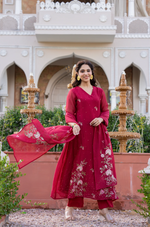 Crimson Mul Chanderi Thread Embroidered Anarkali Suit Set