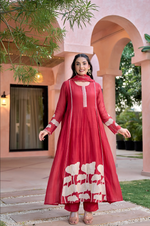 Red Mul Chanderi Embroidered Kurta Suit Set With Applique Work
