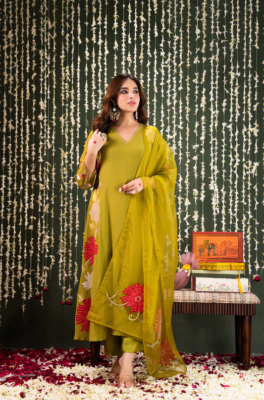 Olive Crush Chanderi Embroidered Applique Work Suit Set