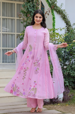 Mul Chenderi Embroidered Applic Work Kurta Pant & Dupatta (2 Colors)