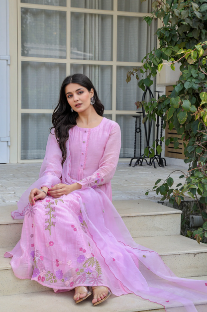 Mul Chenderi Embroidered Applic Work Kurta Pant & Dupatta (2 Colors)