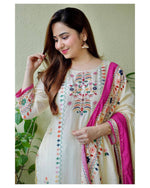 Beautiful  Printed Muslin Hand Work Kurta Pant With Dupatta