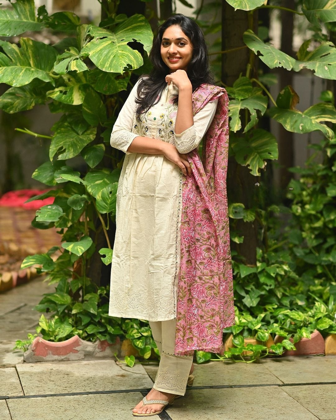 Cotton Dobby Self zikzak & Schiffli Kurta Pant WIth Dupatta