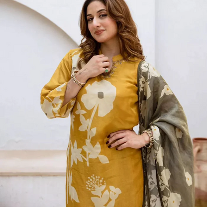 Beautiful Cotton Floral Printed  Kurti Pant Dupatta Set (2 Colors)