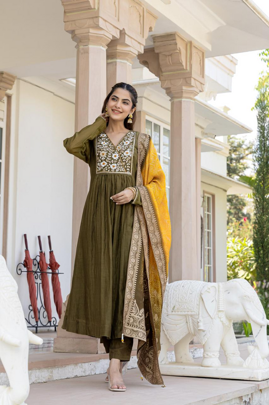 Banarasi Mul Silk Kurta Pant & Dupatta