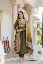 Banarasi Mul Silk Kurta Pant & Dupatta