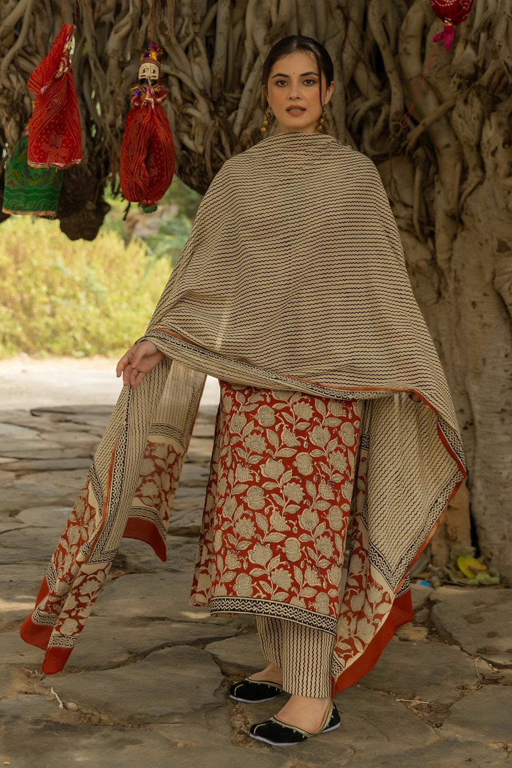Red Bagru Hand Block Printed Cotton Kurta Pant & Dupatta Set