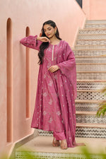 Pink Mul Chanderi Hand Design Embroidered Kurta Set