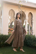 Copper Brown Mul Chanderi Hand Design Embroidered Kurta Set