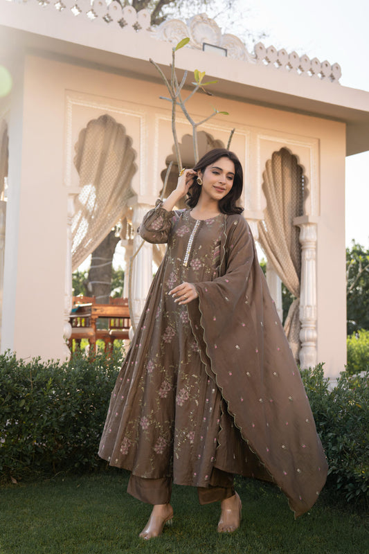 Copper Brown Mul Chanderi Hand Design Embroidered Kurta Set