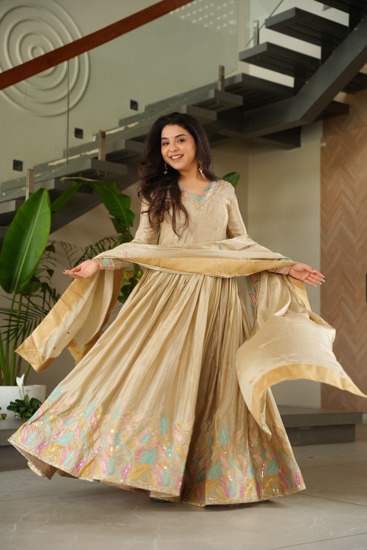 Off White Chinnon  Thread Embroidered Gown (Set of 2)