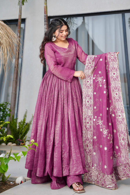 Gulabo Heavy Gown (Set Of 3)