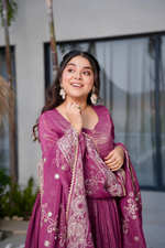 Gulabo Heavy Gown (Set Of 3)