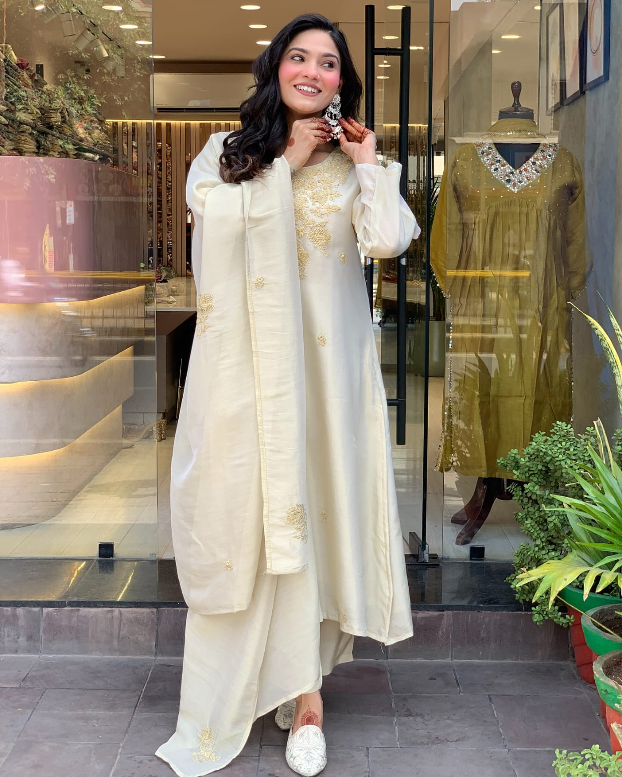 Off White Chanderi Silk Embroidered Suit Set
